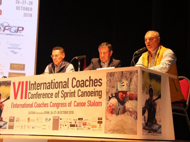 The International Congress of canoe sprint and canoe slalom coaches in Catoira postponed to 2021